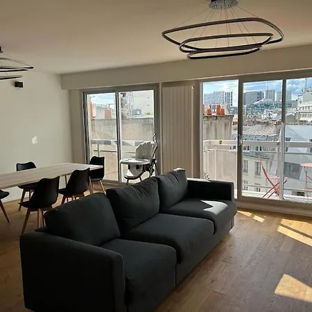 Sur Les Toits De Apartment